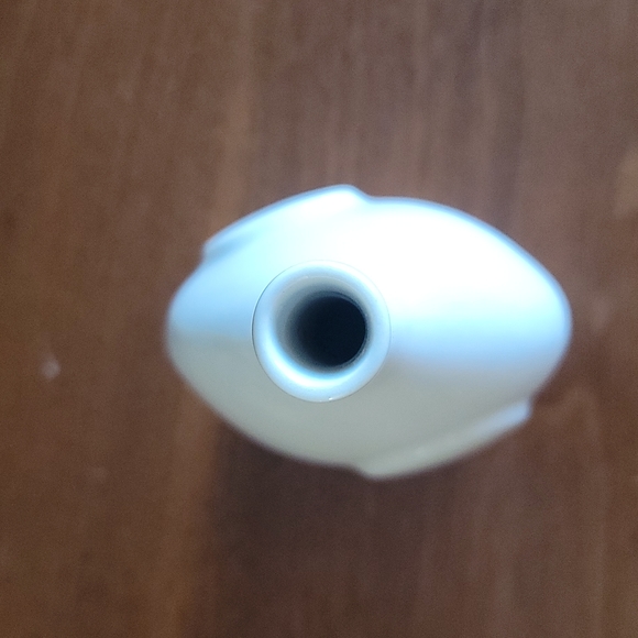 Jonathan Adler vase - Picture 5 of 8